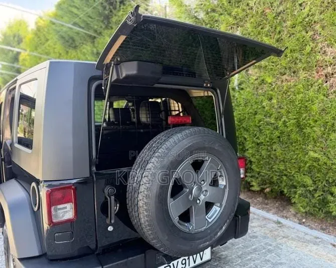 Jeep Wrangler 2008 Noir