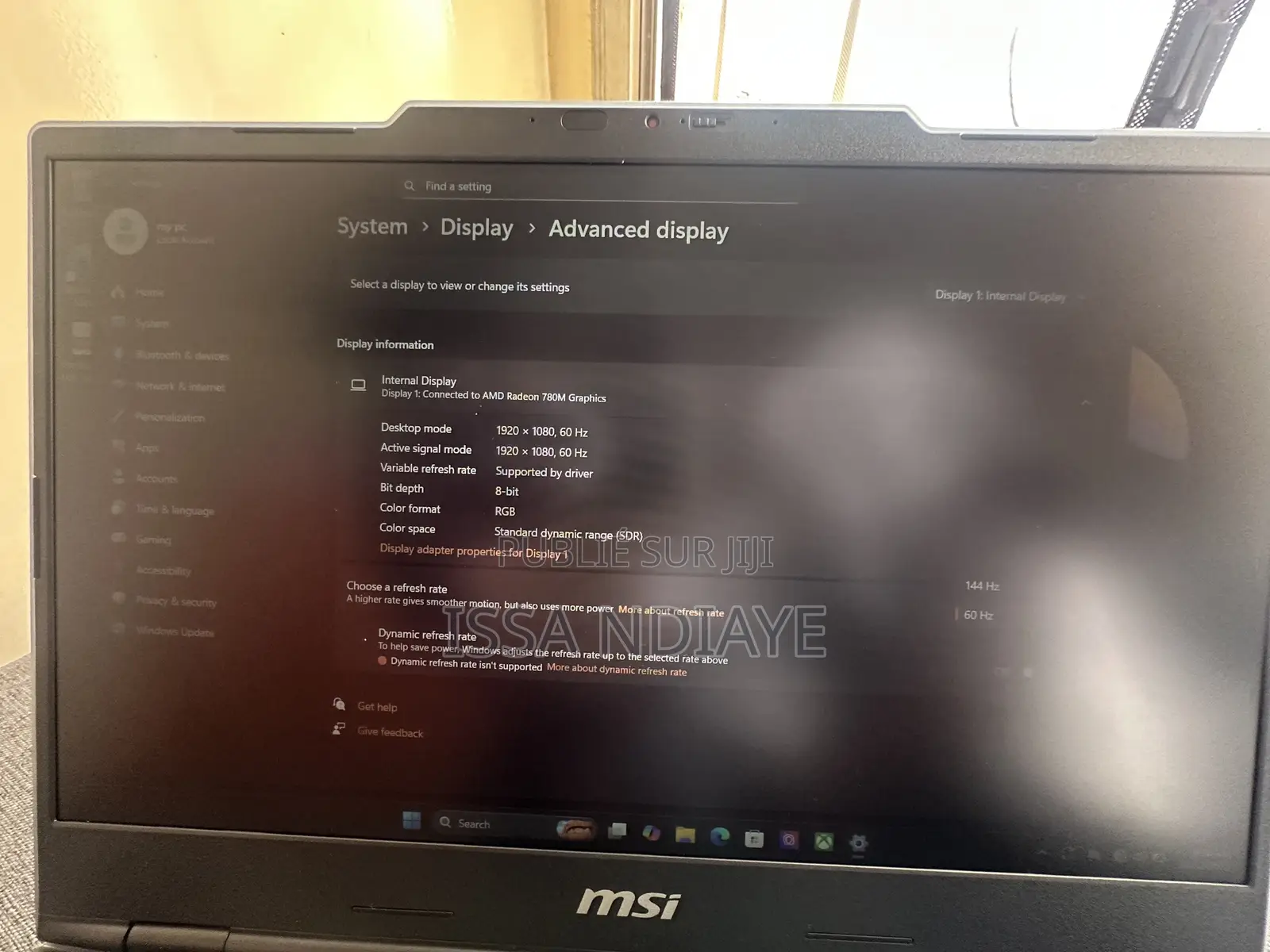 Nouveau Ordinateur portable MSI Cyborg 15 16GB AMD Ryzen 7 SSD 1T