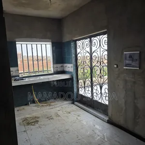 3chbre Appartement dans Mamadou Samba, Rufisque à Louer