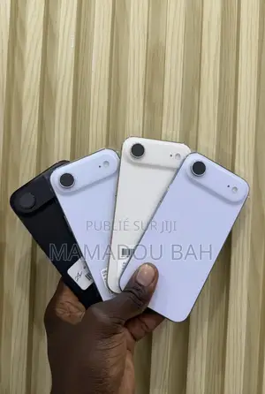 Nouveau Apple iPhone 17e 256 GB Bleu