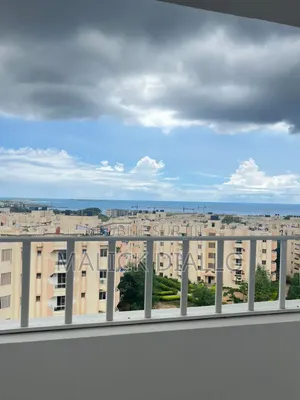 3chbre Appartement dans Diallomalick, Mermoz Sacré-Cœur à Louer