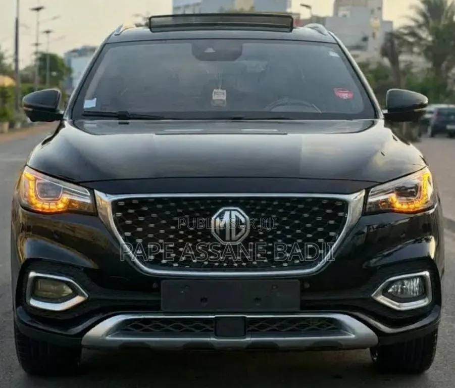 MG HS Essence PHEV 2022 Noir
