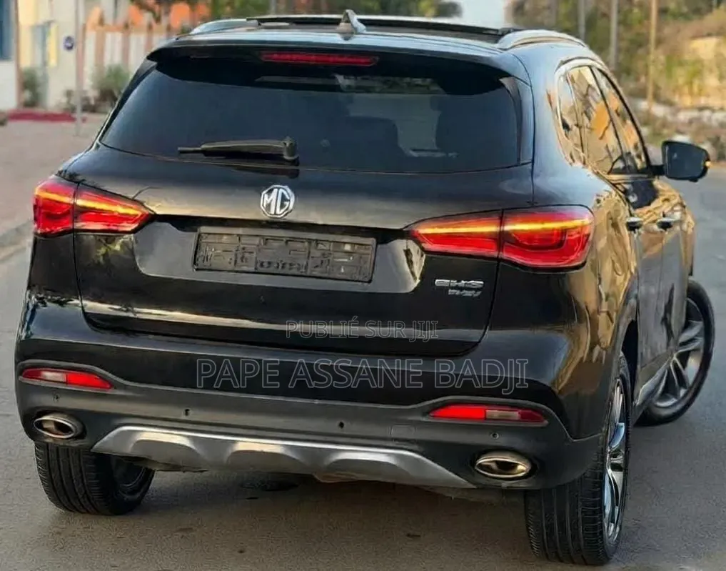 MG HS Essence PHEV 2022 Noir