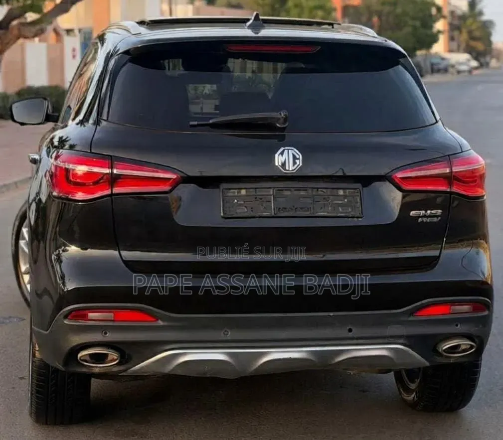 MG HS Essence PHEV 2022 Noir