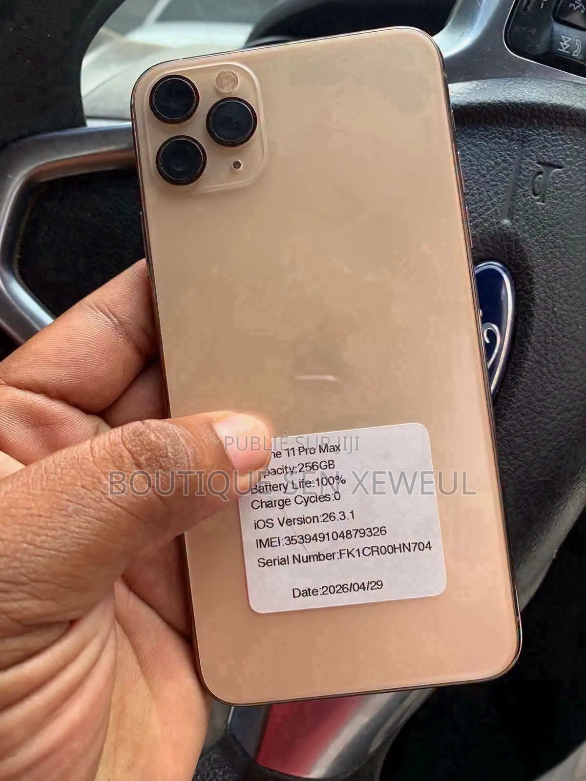 Nouveau Apple iPhone 11 Pro Max 256 GB Doré