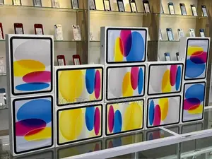 Nouveau Apple iPad (2025) 256 GB Gris