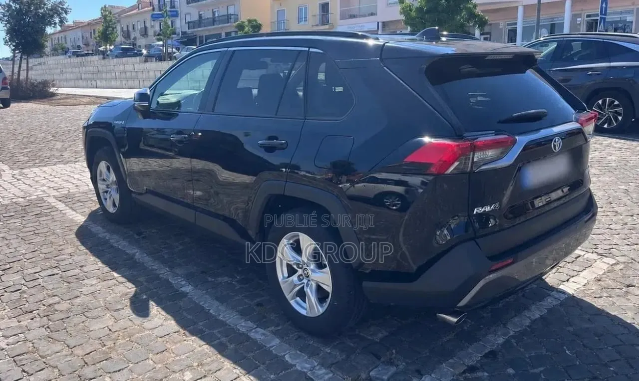 Toyota RAV4 2022 Noir