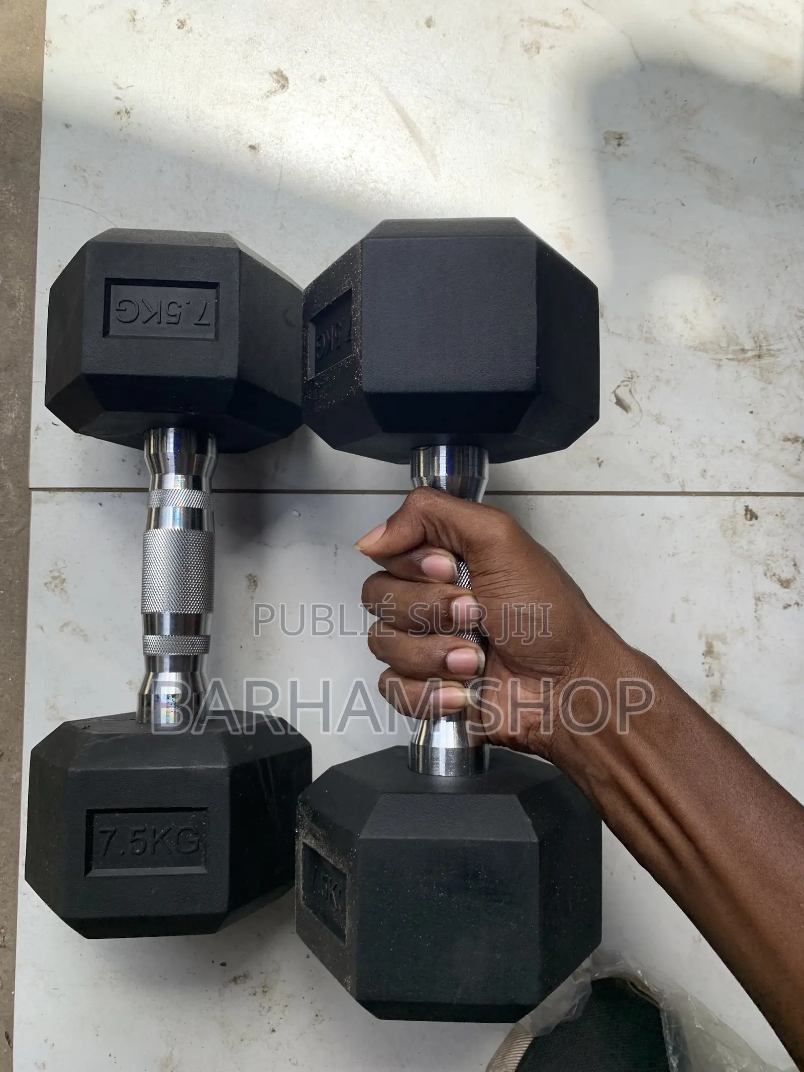 Deux Haltères Hexagonales De 7,5kg