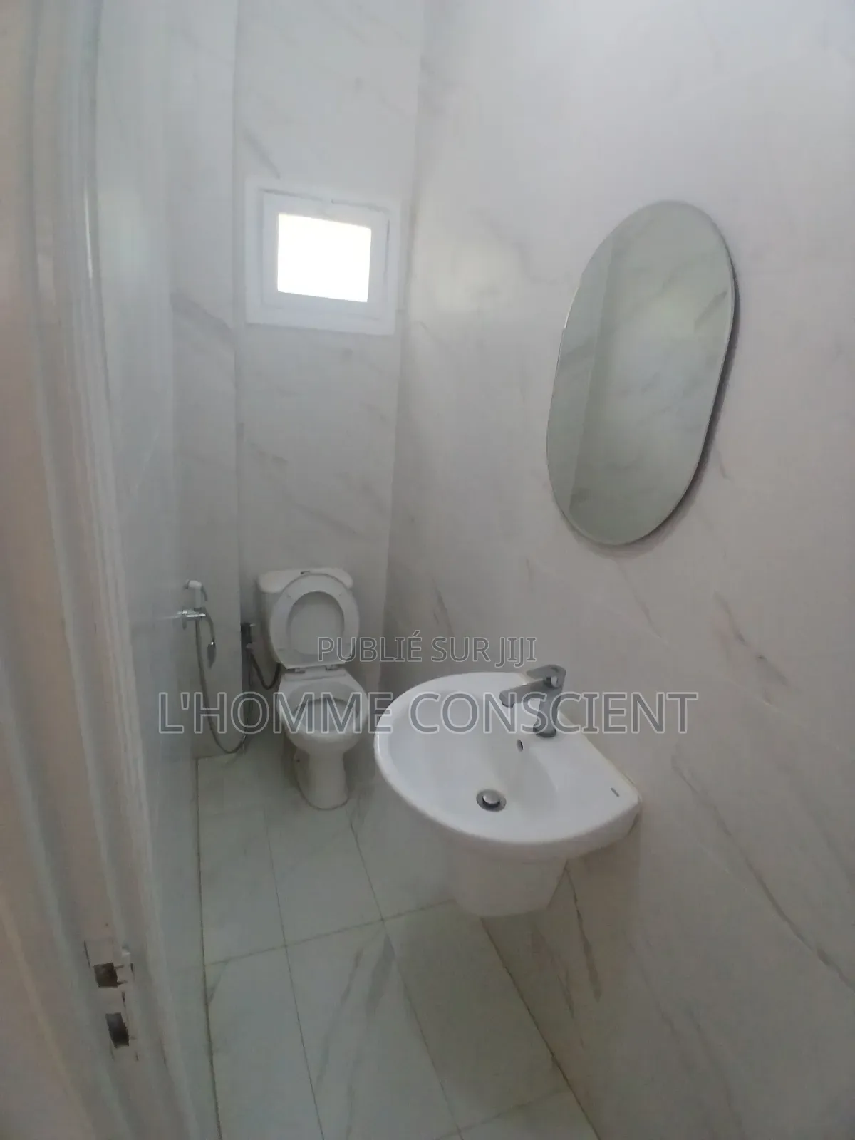 7chbre Villa dans Fallou Gassama, Almadies à Louer