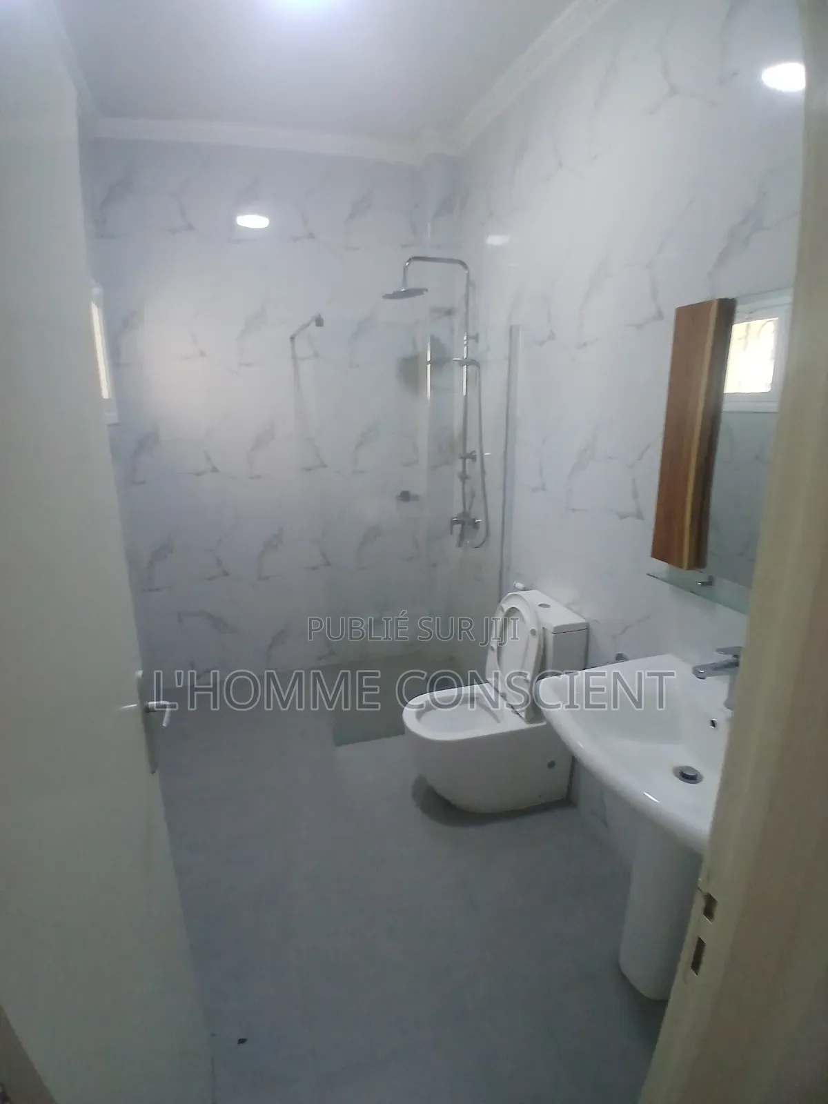 7chbre Villa dans Fallou Gassama, Almadies à Louer