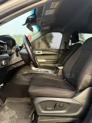 Ford Explorer 2021 Blanc