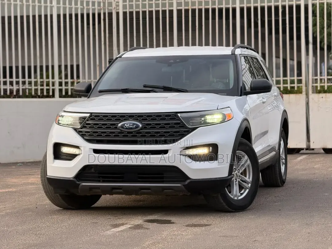 Ford Explorer 2021 Blanc
