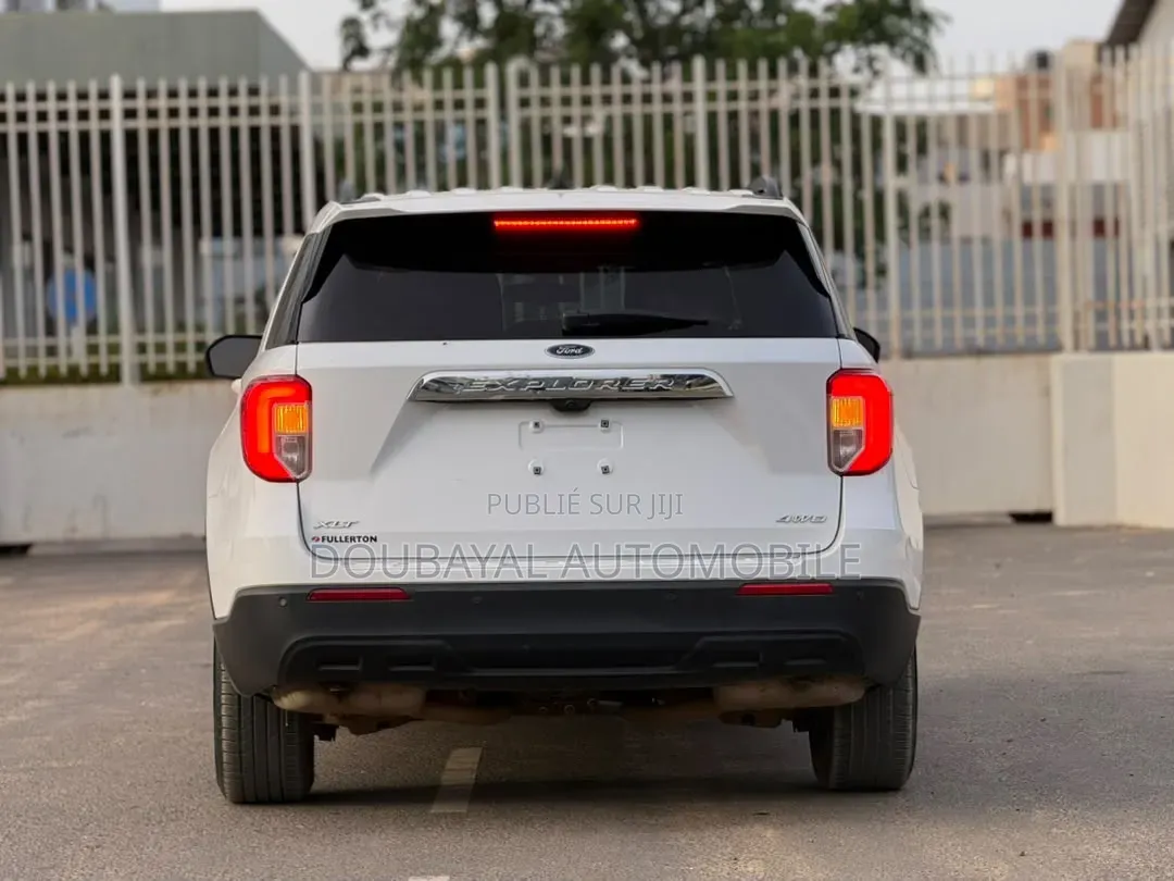 Ford Explorer 2021 Blanc