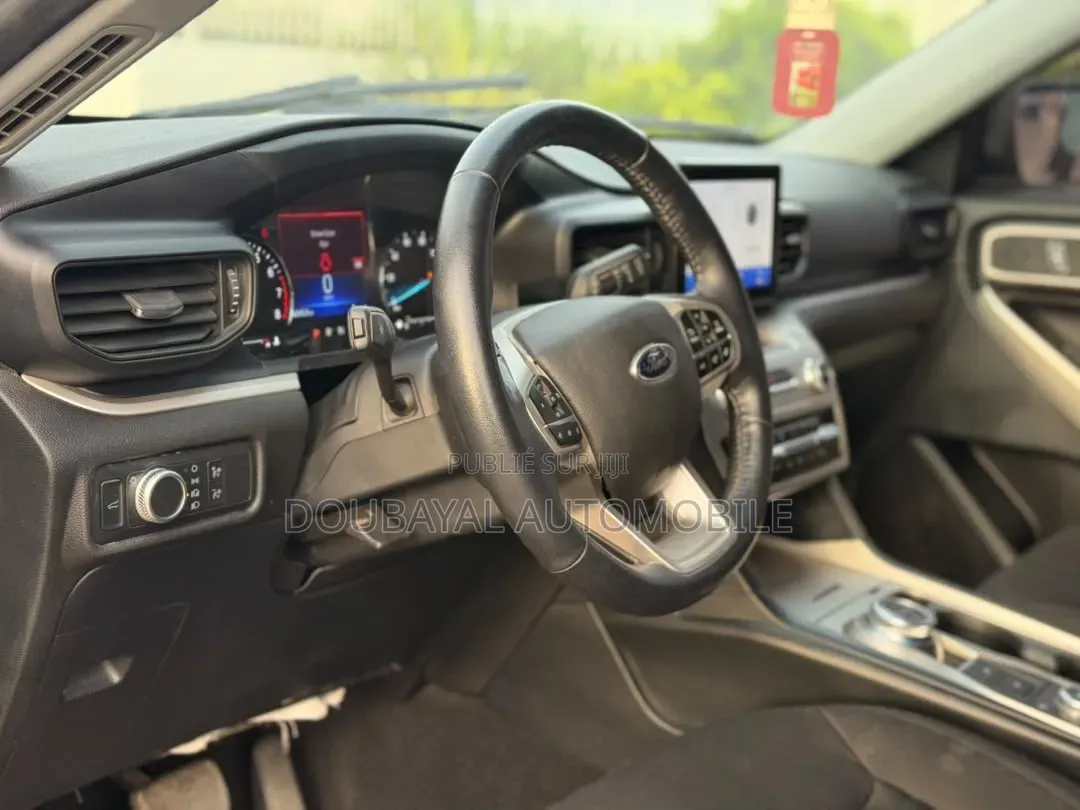 Ford Explorer 2021 Blanc