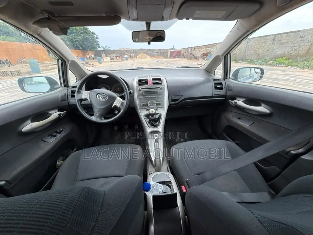 Toyota Auris 1.4 VVTi 2008 Bordeaux