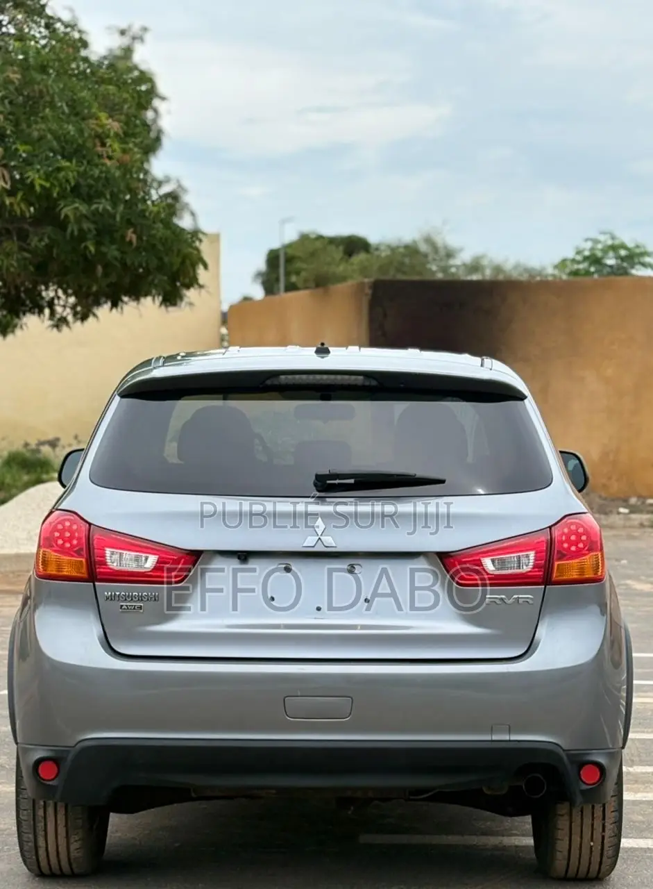 Mitsubishi RVR 2016 Gris