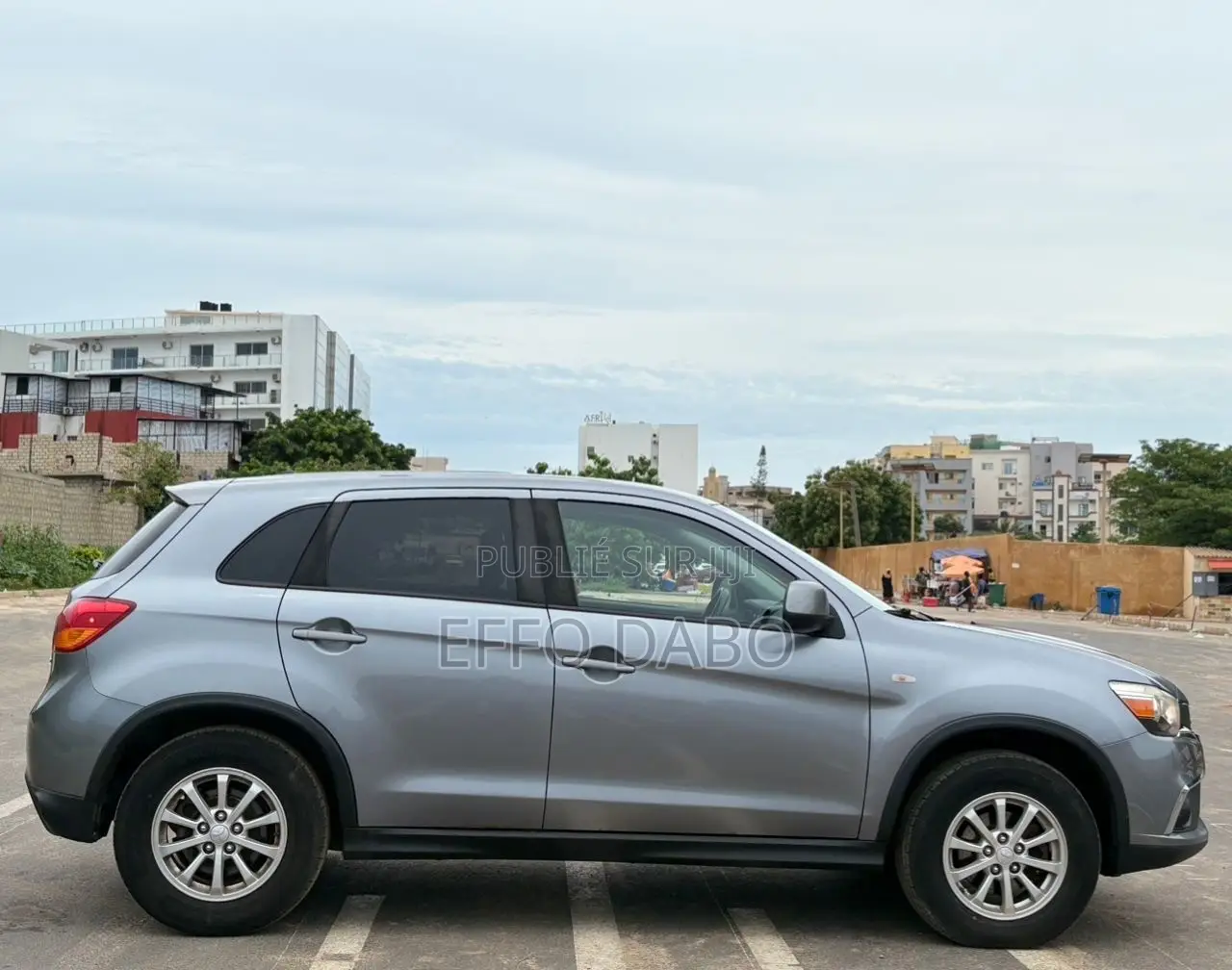 Mitsubishi RVR 2016 Gris