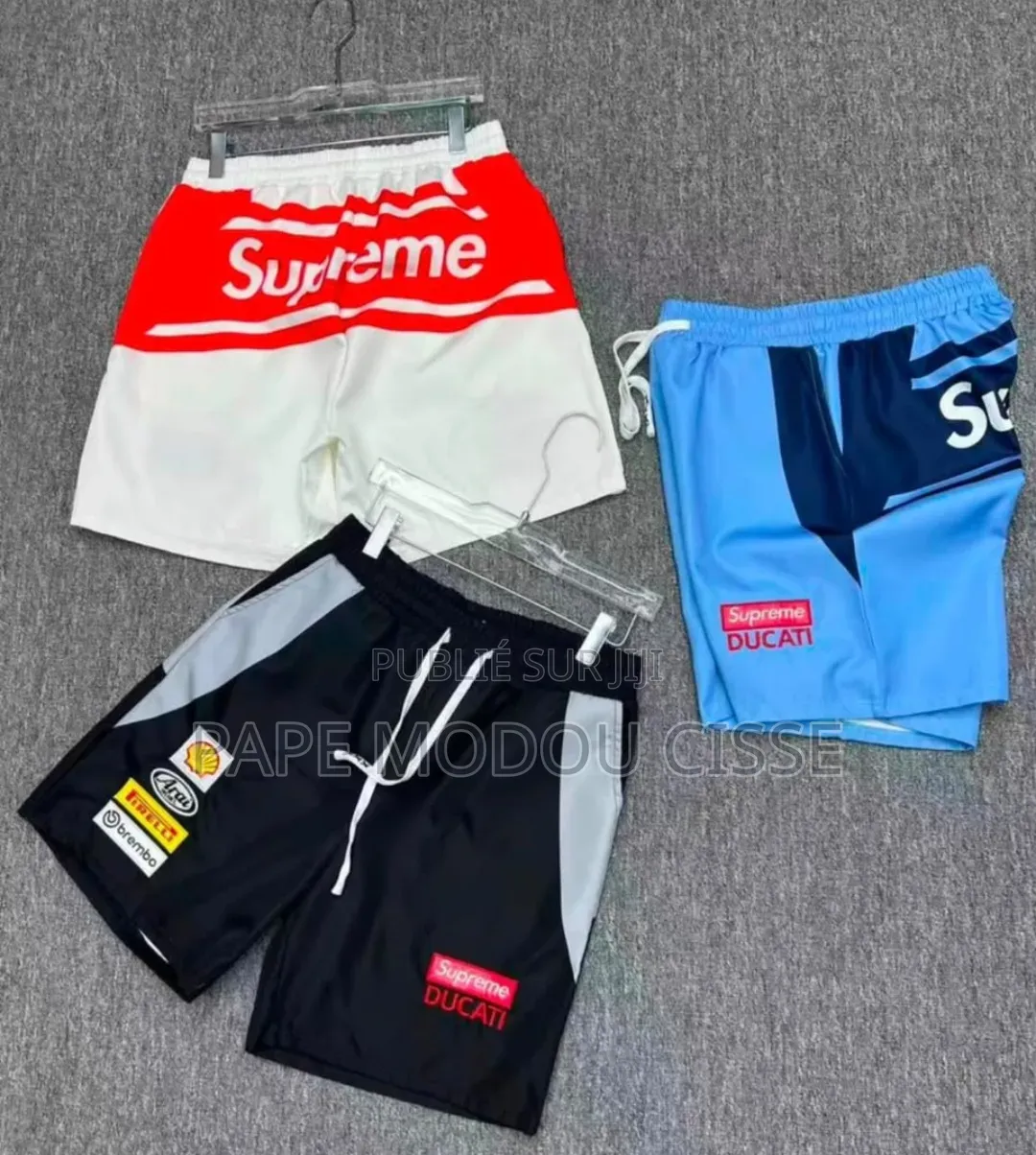 Ensemble Vêtements Et Short Supreme