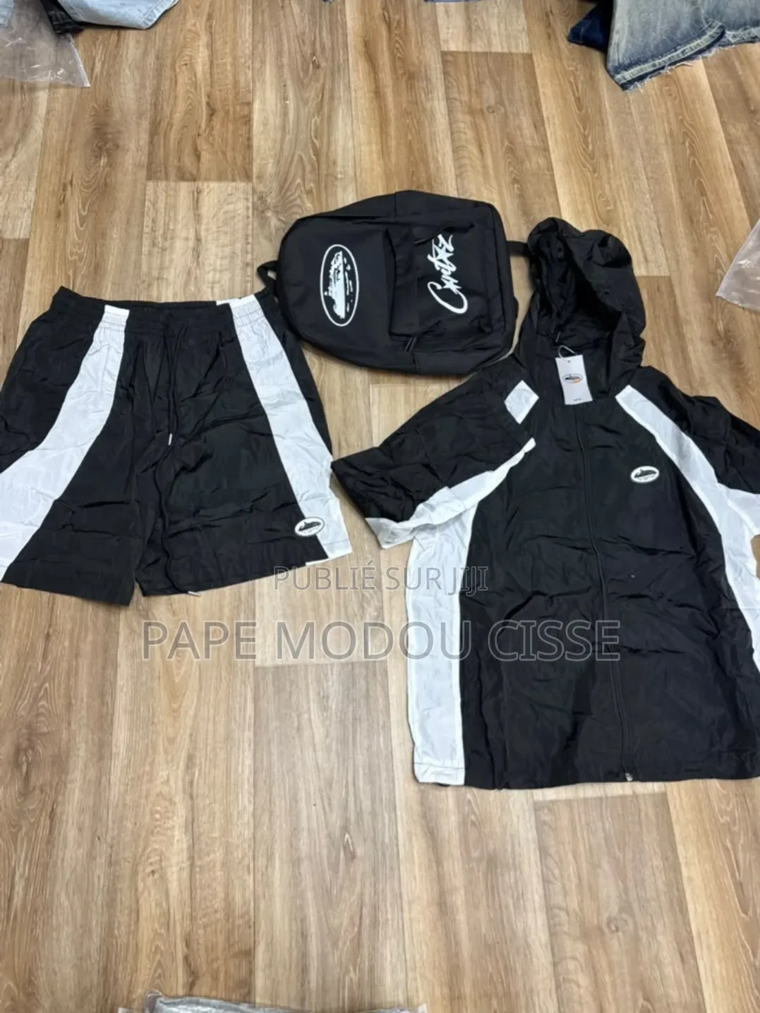 Ensemble Vêtements Et Short Supreme