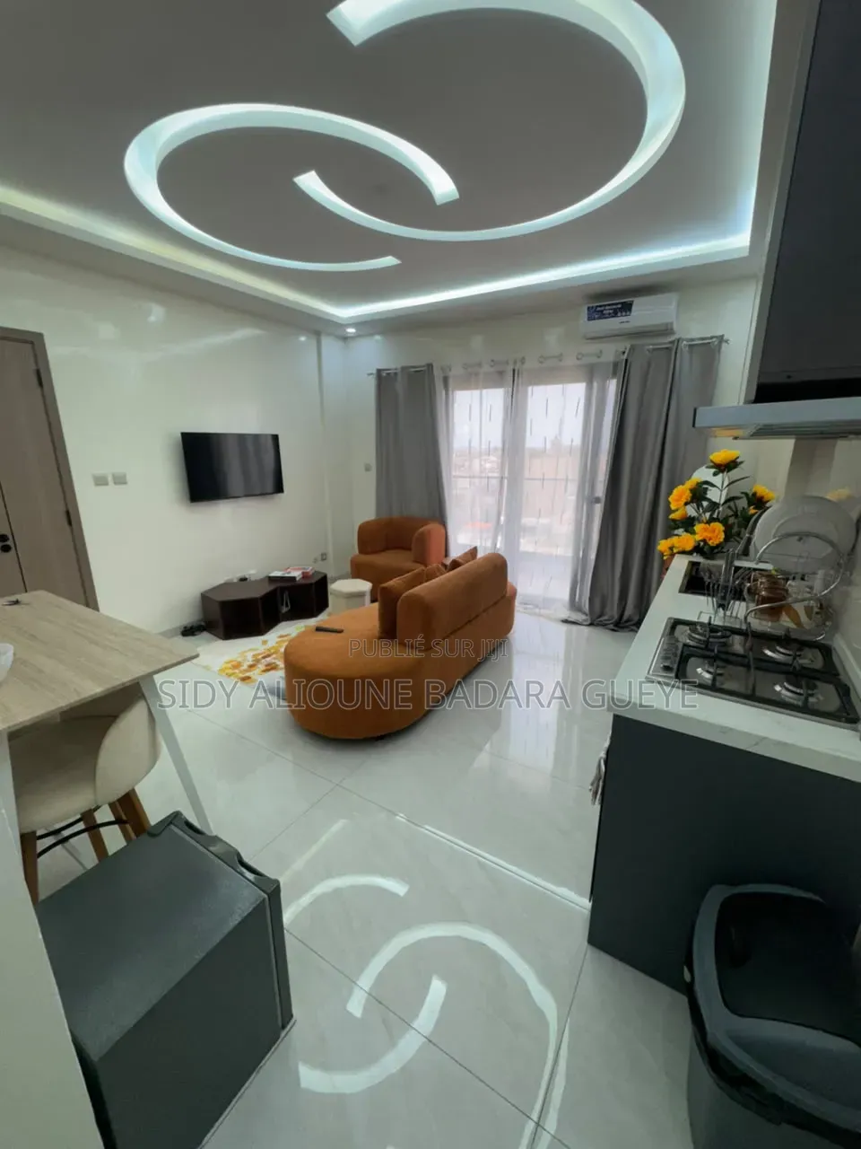 Meublé 1chbre Studio dans Serigne Salih, Mermoz Sacré-Cœur à Louer