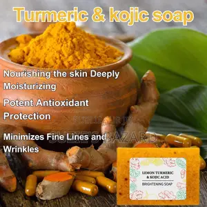 Savon À Base De Curcuma Et d'Acide Kojic