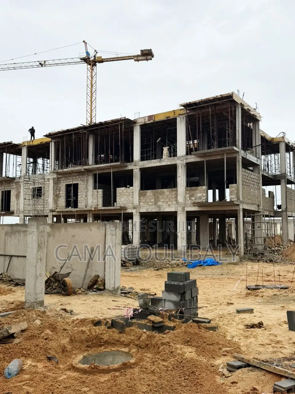 4chbre Villa dans Kalimo Consulting, Sangalkam à Vendre