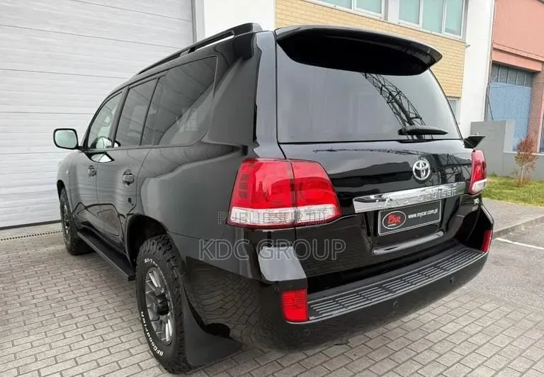 Toyota Land Cruiser 2010 Noir