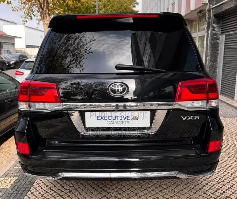 Toyota Land Cruiser 2011 Noir