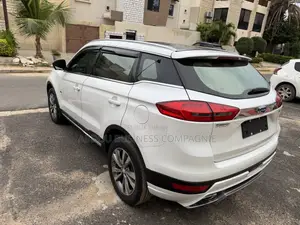 Geely Boyue 2017 Blanc