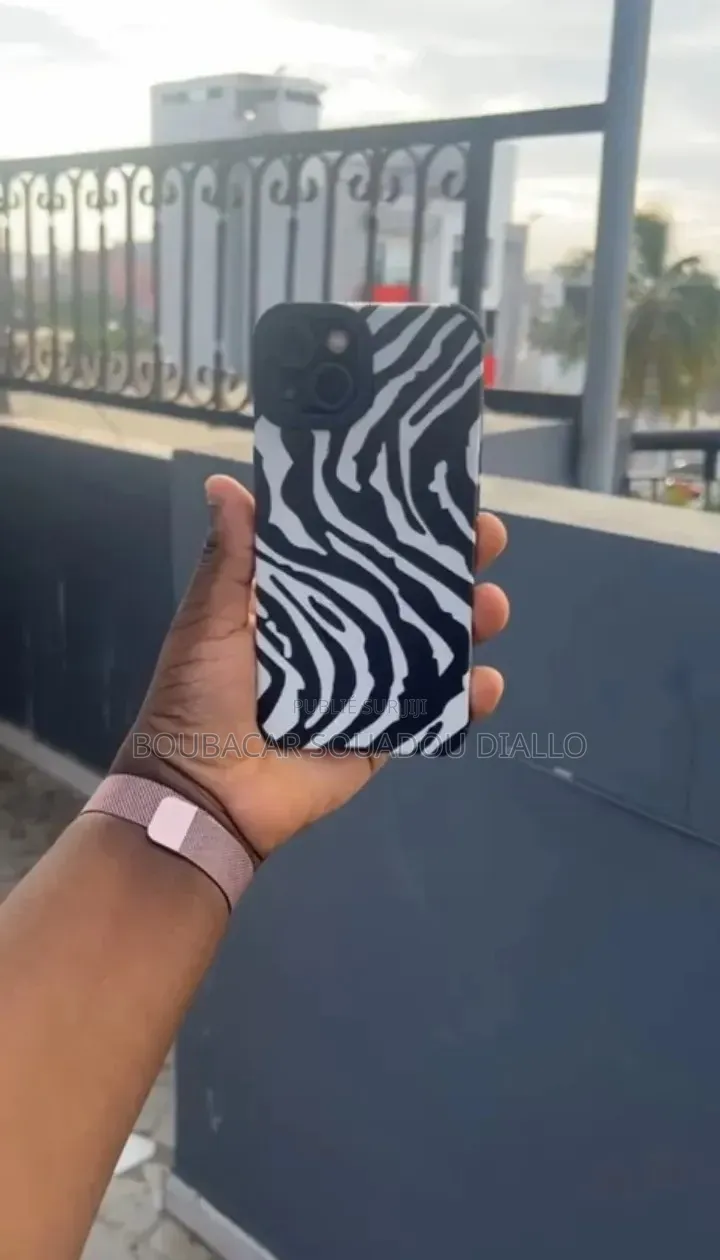 Coques Pour iPhone 13 Simple