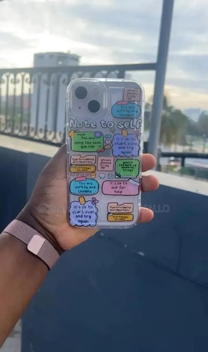 Coques Pour iPhone 13 Simple