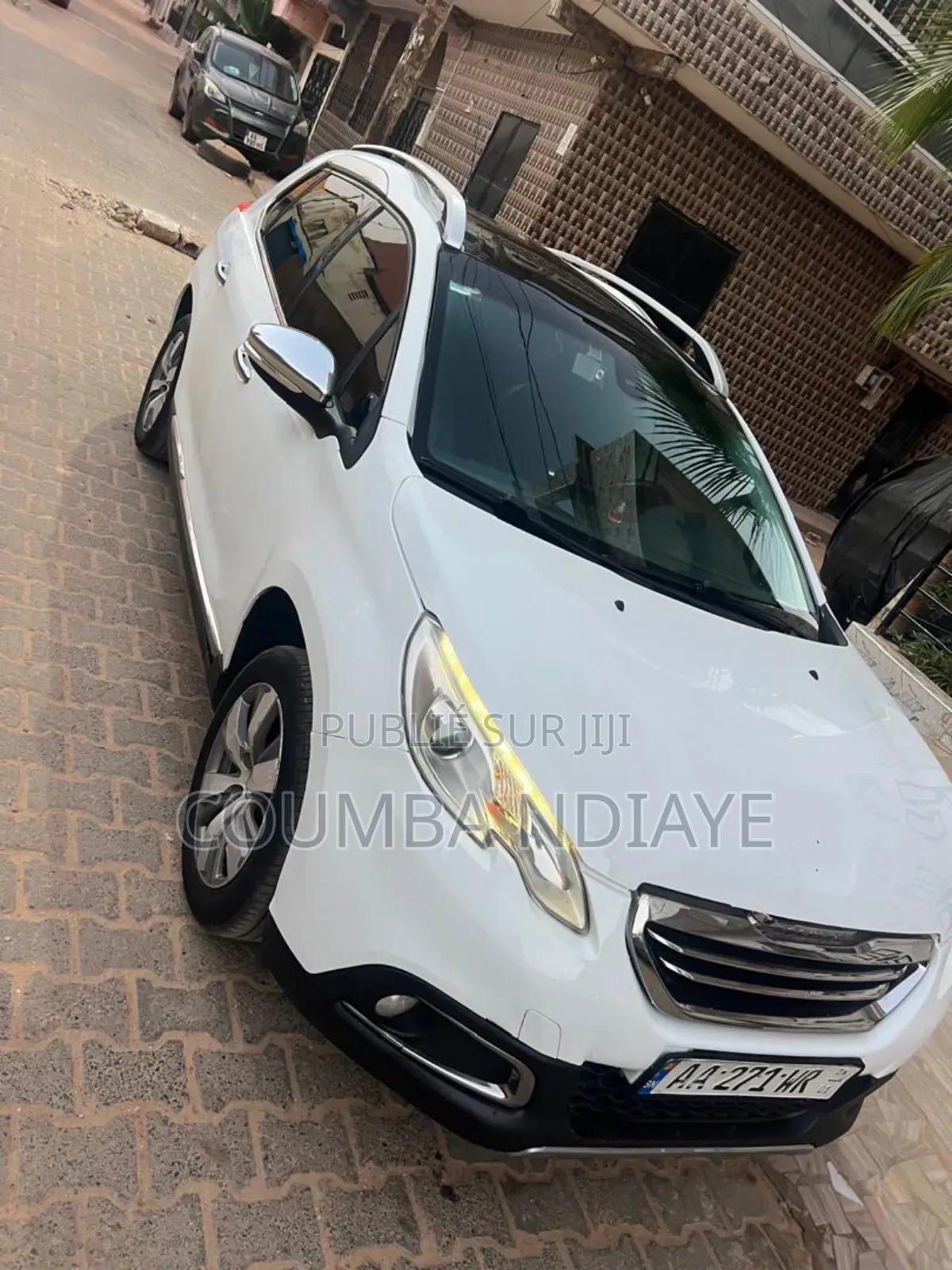Peugeot 2008 2016 Blanc cassé