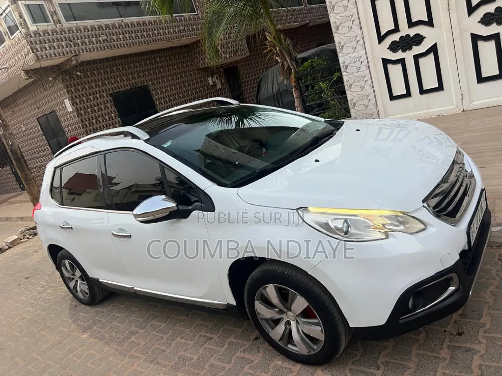 Peugeot 2008 2016 Blanc cassé
