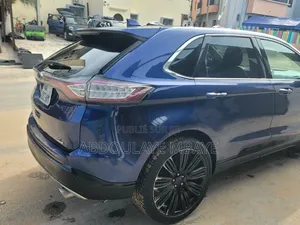 Ford Edge SE 4dr AWD 2017 Noir