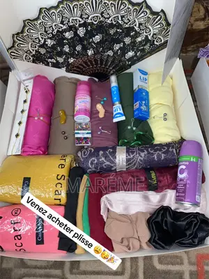 Box Hijab Et Accessoires