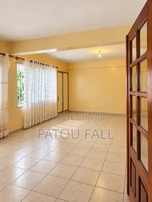 3chbre Appartement dans Mermoz Sacré-Cœur à Vendre