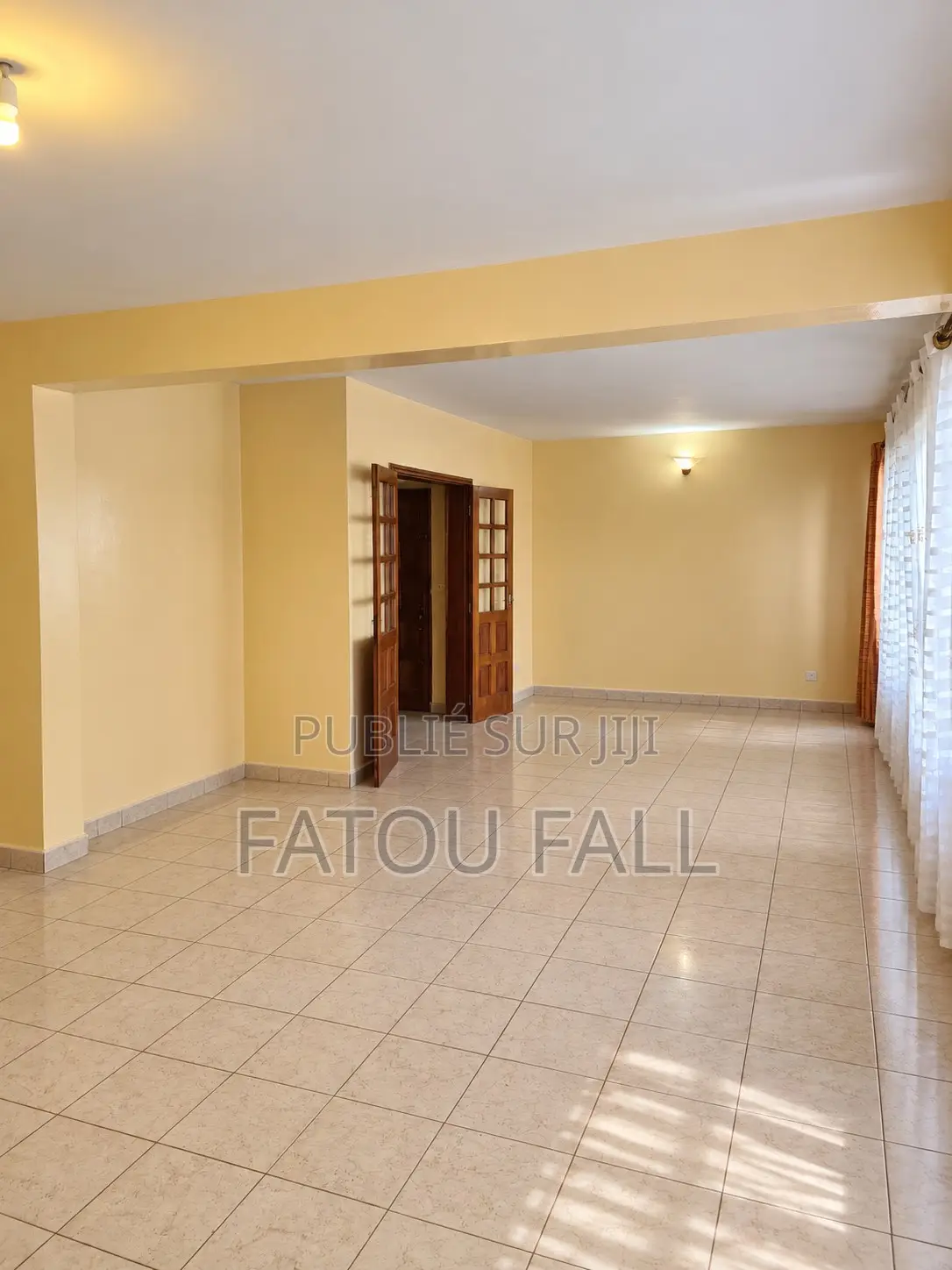 3chbre Appartement dans Mermoz Sacré-Cœur à Vendre