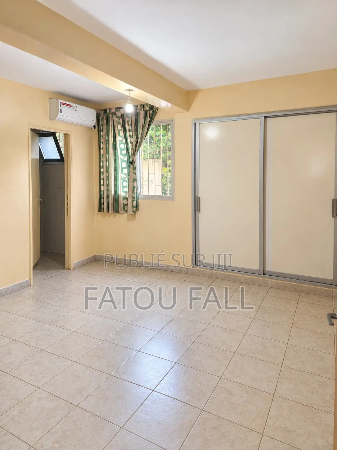 3chbre Appartement dans Mermoz Sacré-Cœur à Vendre