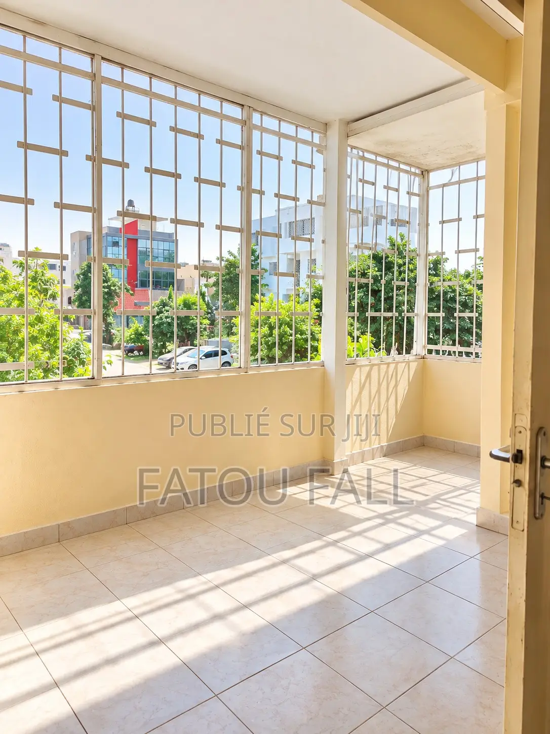 3chbre Appartement dans Mermoz Sacré-Cœur à Vendre
