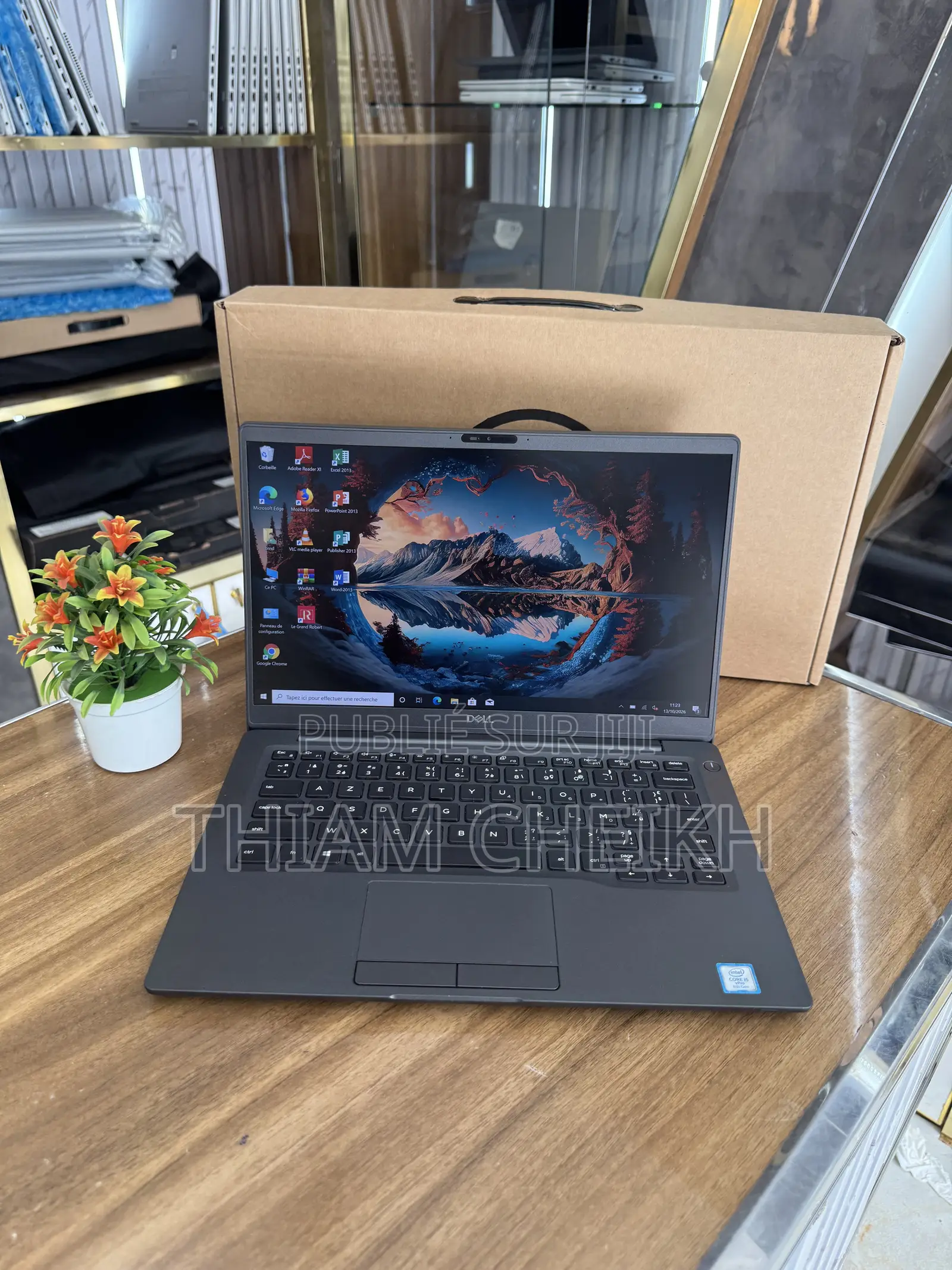 Ordinateur portable Dell Latitude 7400 8GB Intel Core i5 SSD 256GB