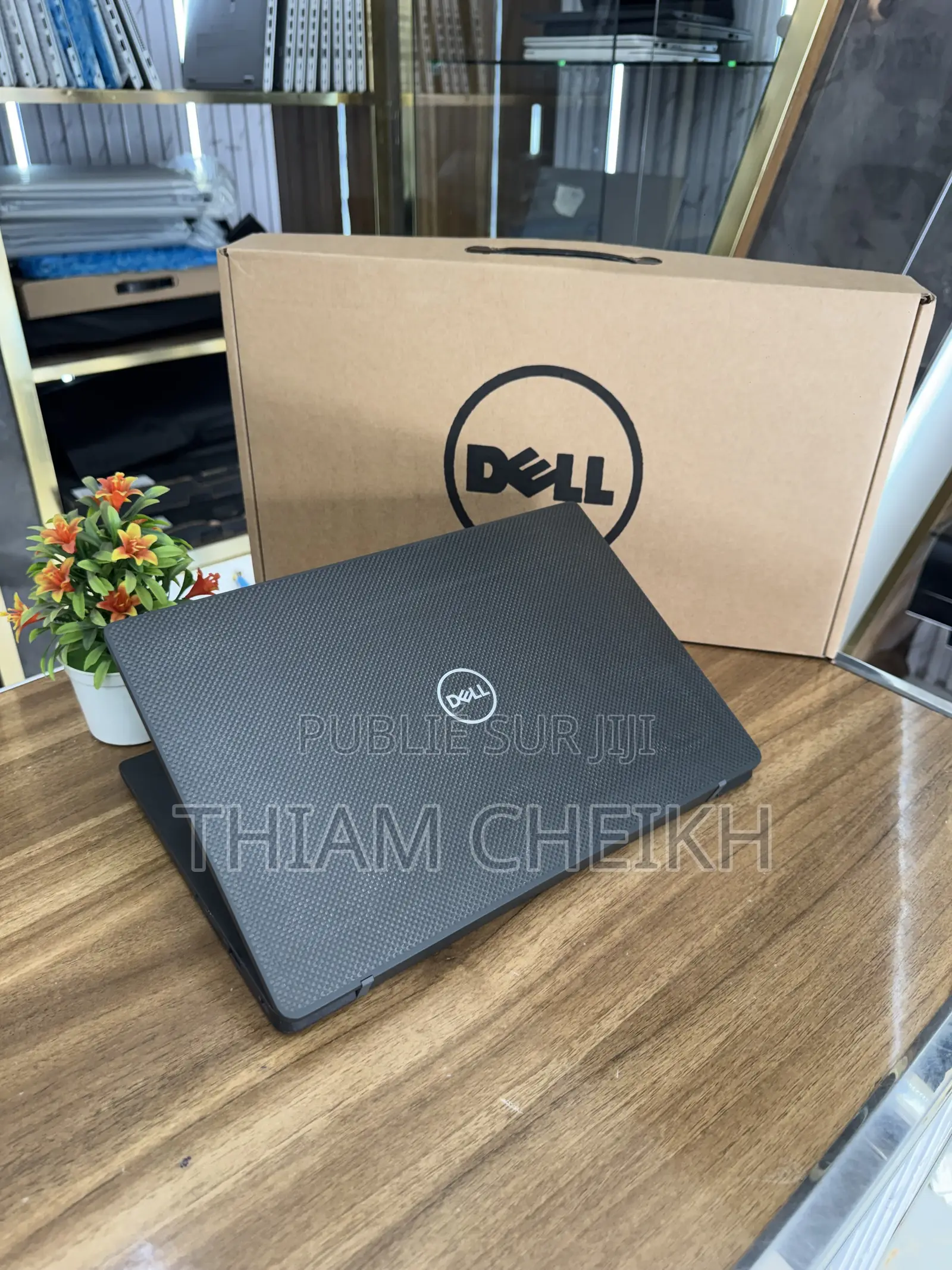 Ordinateur portable Dell Latitude 7400 8GB Intel Core i5 SSD 256GB