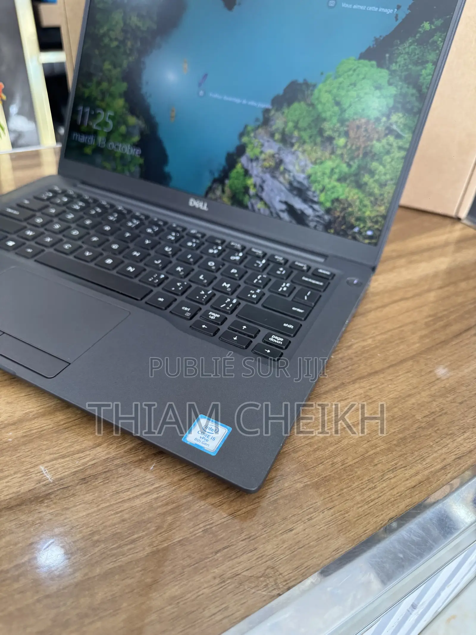 Ordinateur portable Dell Latitude 7400 8GB Intel Core i5 SSD 256GB