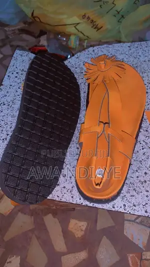Chaussures De Classe