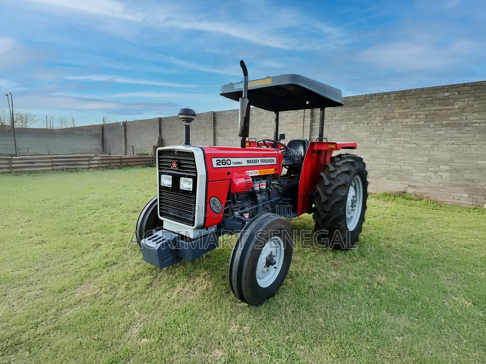 Tracteur MF-260 Reconditionné À Vendre