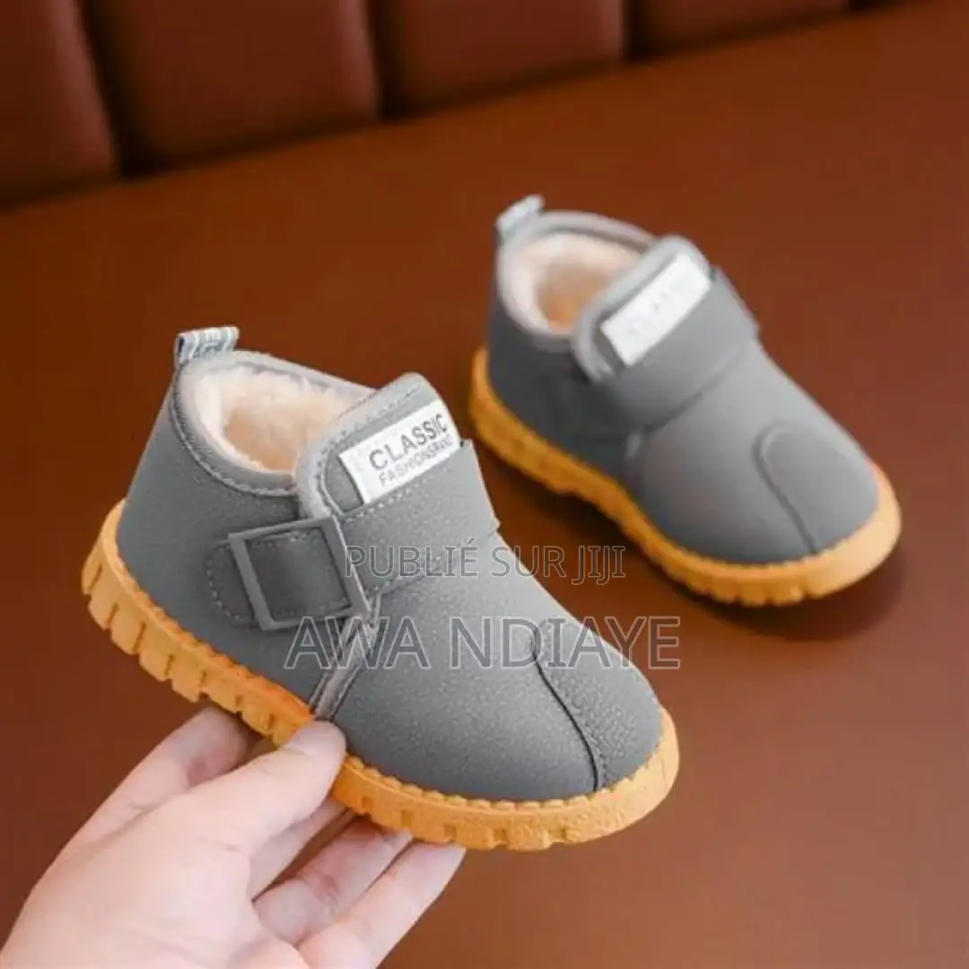 Chaussures Neuves Pour Hommes