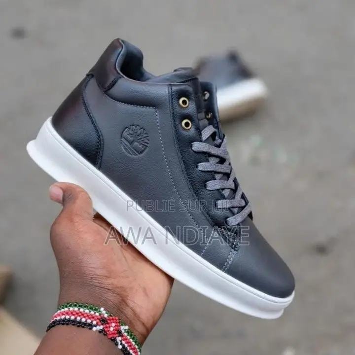 Chaussures Neuves Pour Hommes