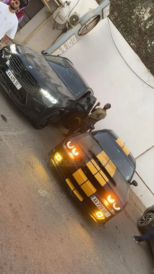 Dodge Challenger 2016 Jaune