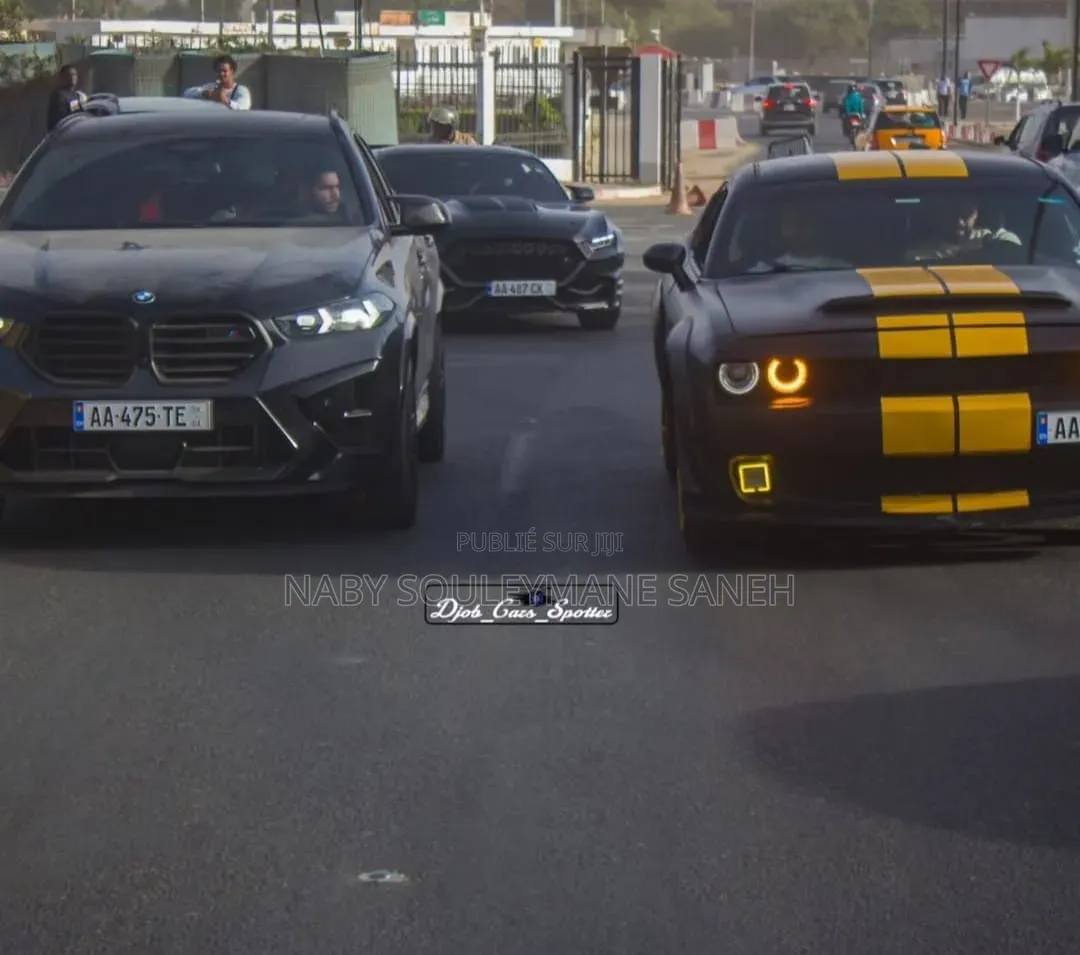 Dodge Challenger 2016 Jaune
