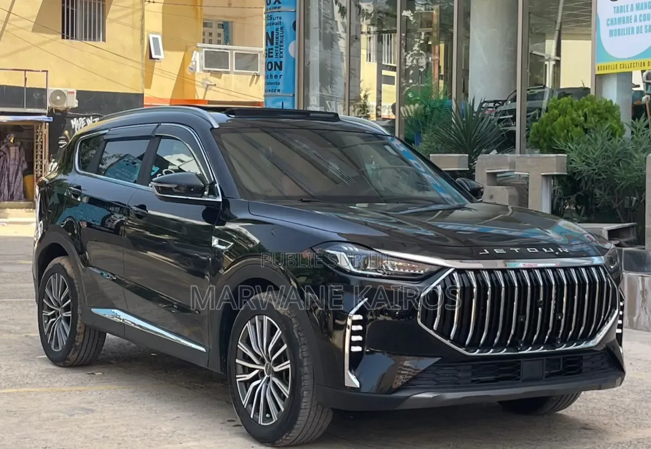 Jetour X70 Plus 2025 Noir