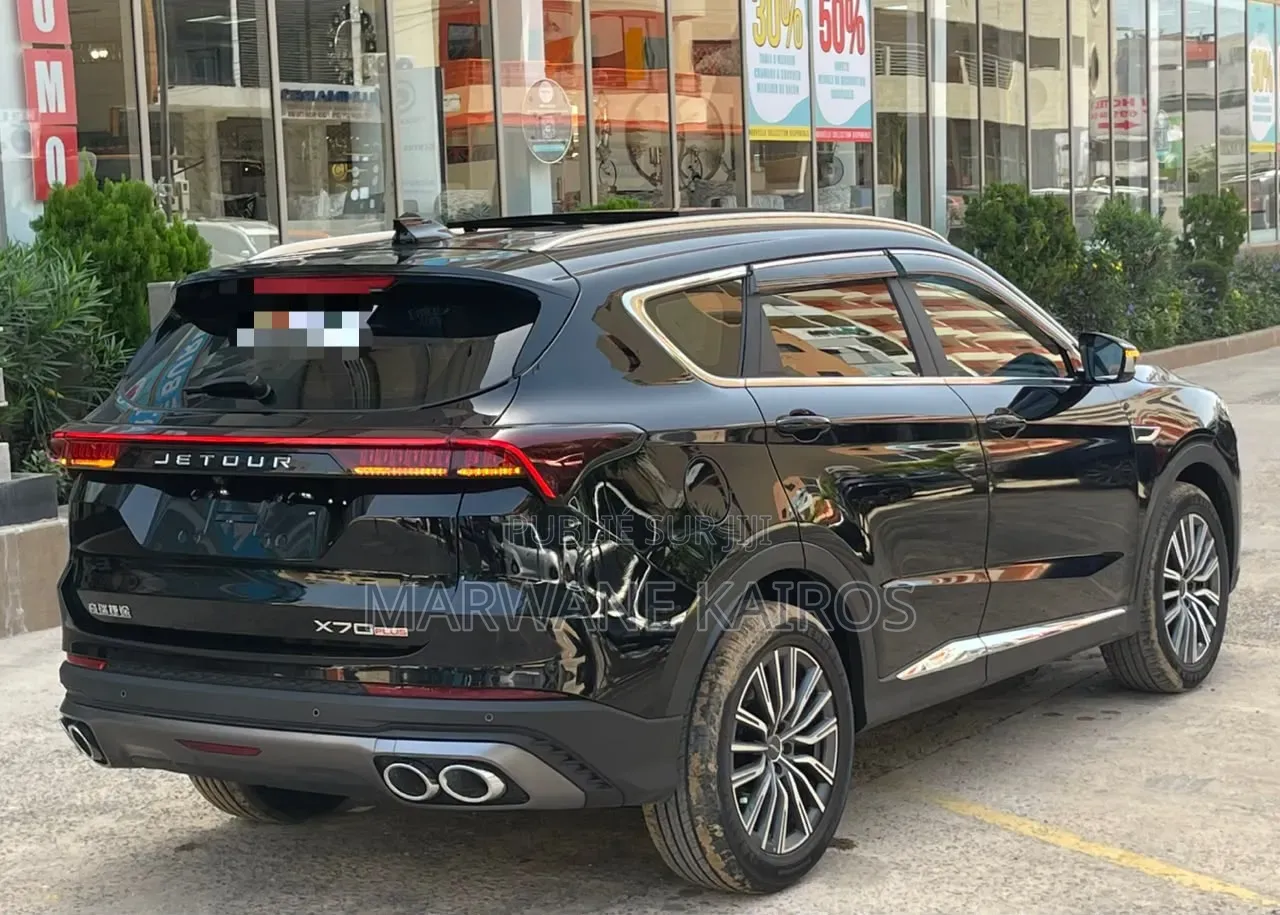 Jetour X70 Plus 2025 Noir